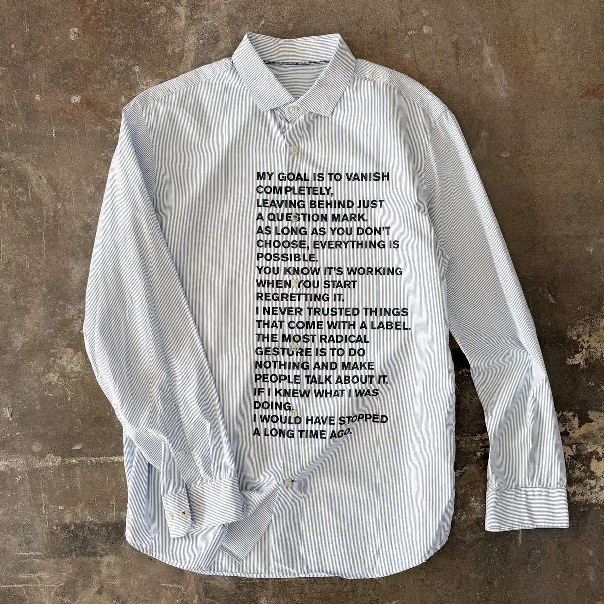 vanish button down